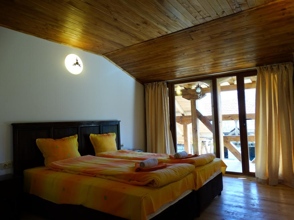 Krai Potoka Hotel Krushuna Buitenkant foto